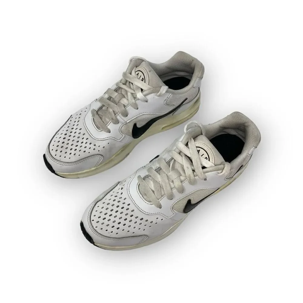 Nike Air Max White Black 917639-100 Kids Youth Size 6